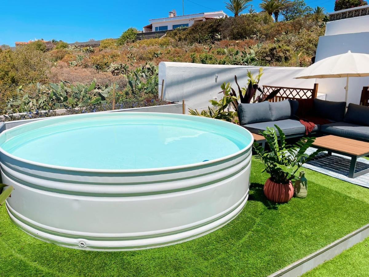 Holiday home Casa Con Piscina Y Jardin Con Vistas Al Mar Puerto de la Madera